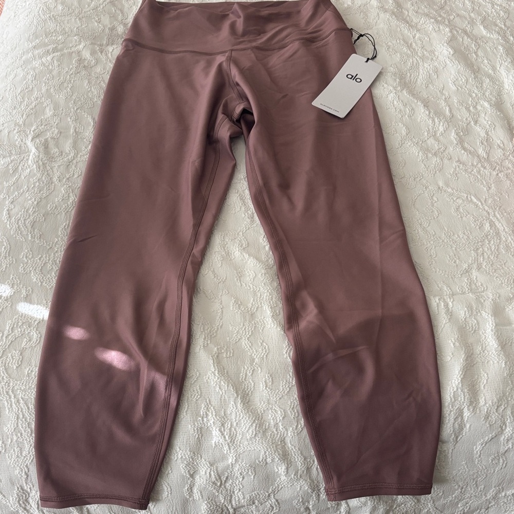 ALO Yoga 7/8 High Waist Airlift Leggings